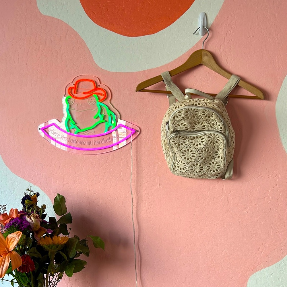 ART CLASS WHITE CREAM EYELET MINI BACKPACK